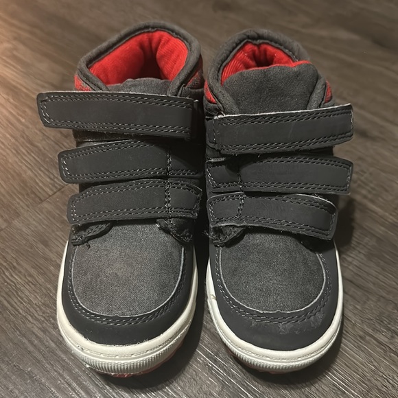 Toddler Boy Shoes SZ 9 // Osh Kosh - Picture 3 of 7